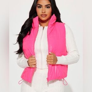 On ice puffer vest 💕